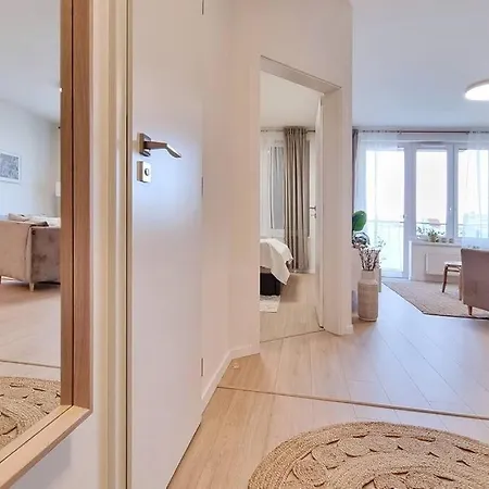 10 Minutes To City: Cozy Urban Lejlighed *