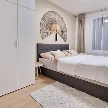 10 Minutes To City: Cozy Urban Appartement *
