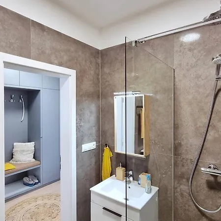 10 Minutes To City: Cozy Urban *