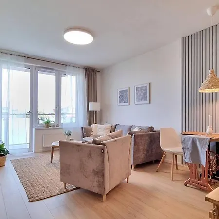 10 Minutes To City: Cozy Urban Appartement Bratislava