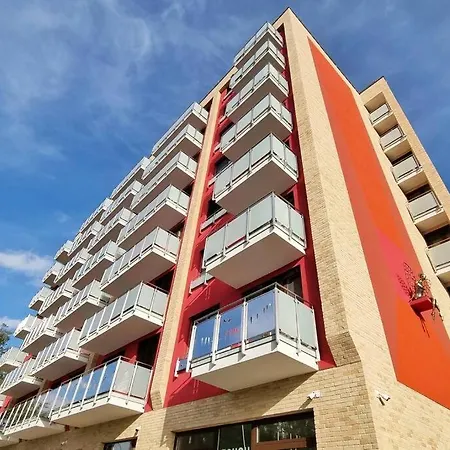 Appartement 10 Minutes To City: Cozy Urban Bratislava